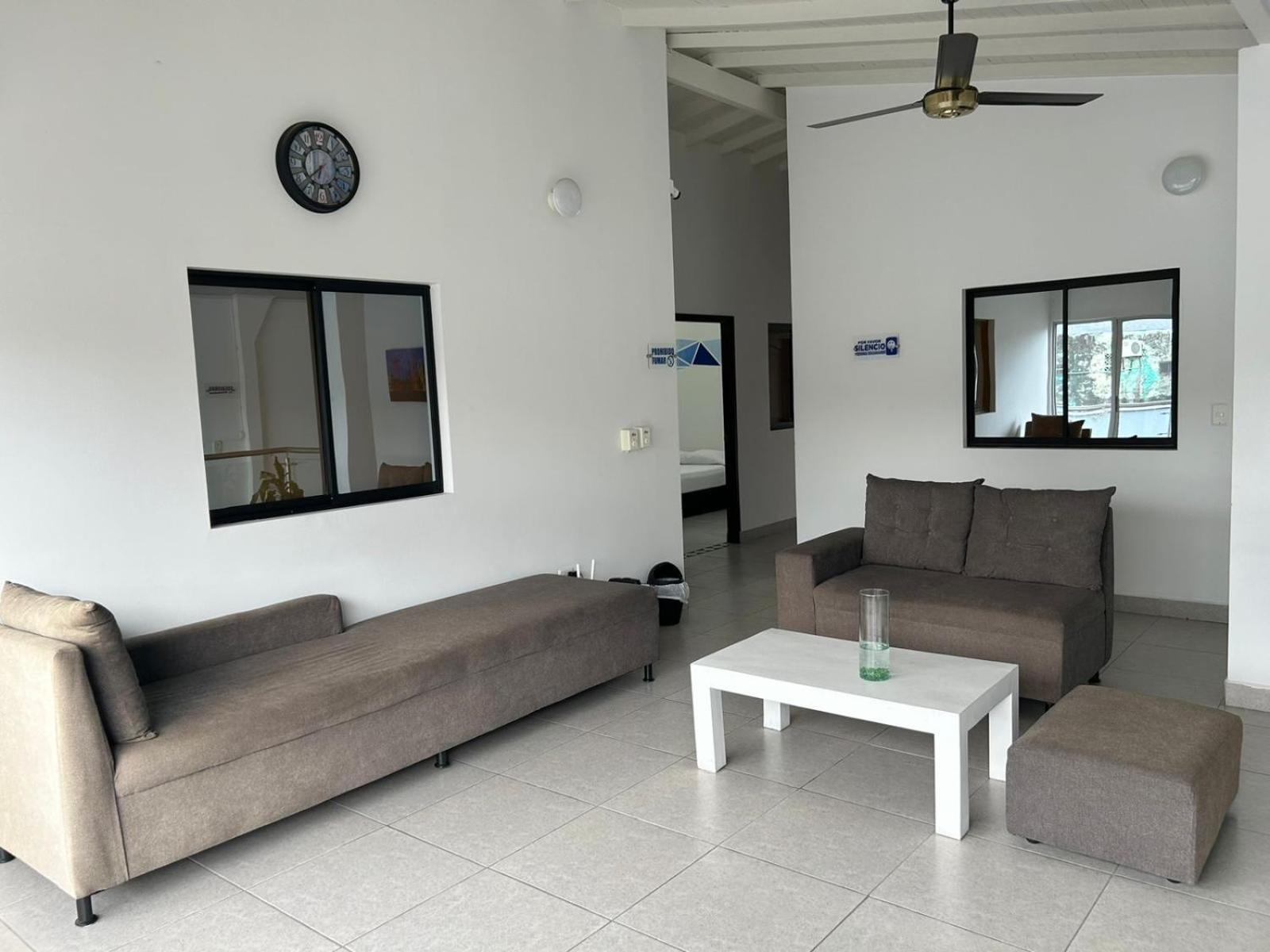 Hotel Puerto Azul Puerto Berrio Eksteriør bilde