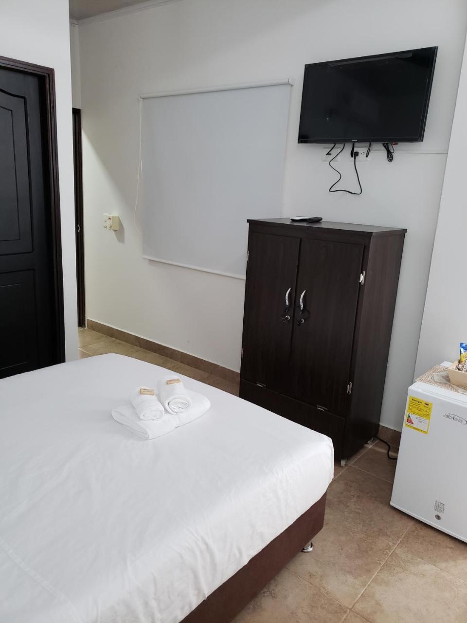 Hotel Puerto Azul Puerto Berrio Eksteriør bilde